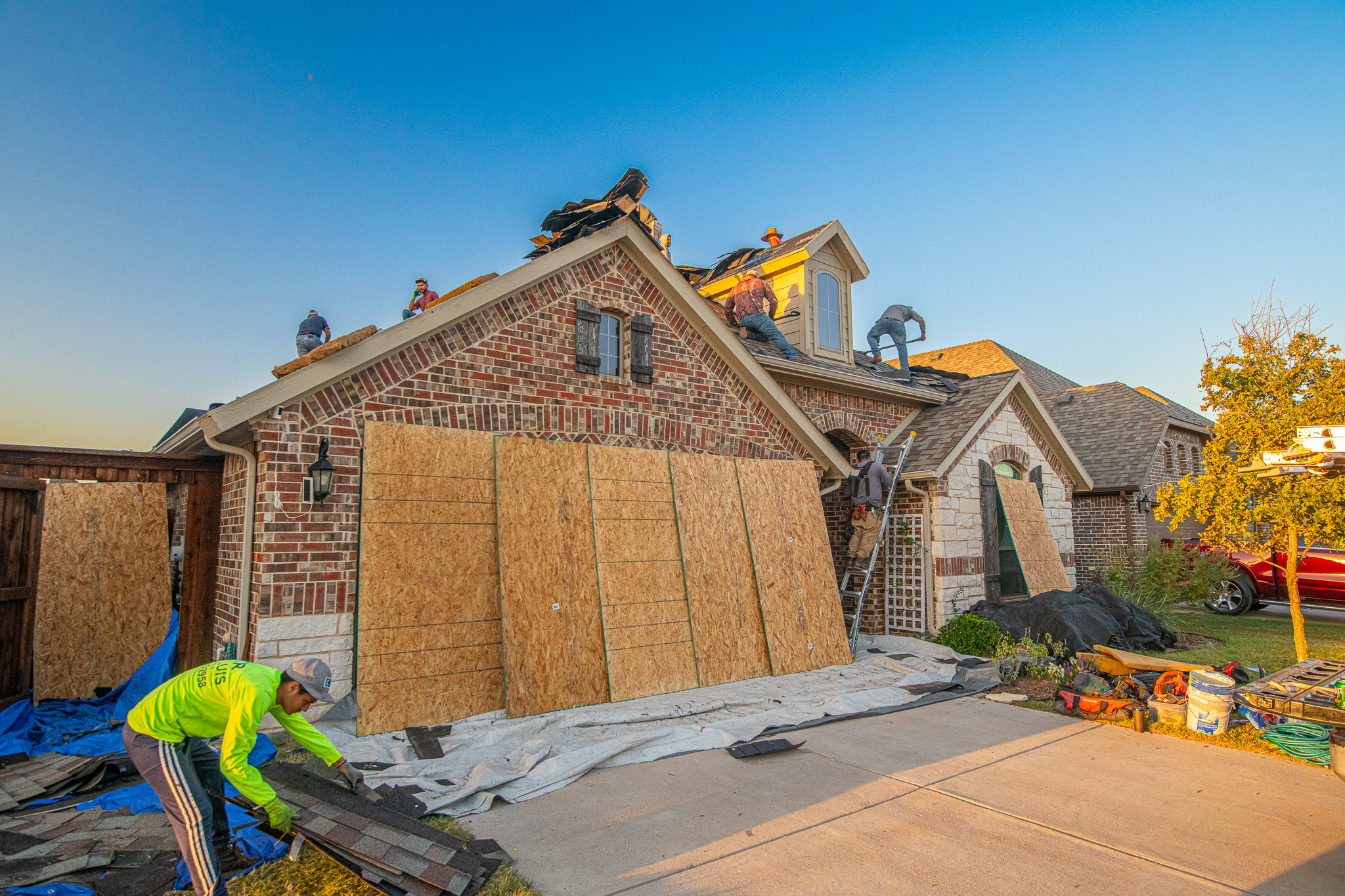 The Texas Direct Roofing and Construction team